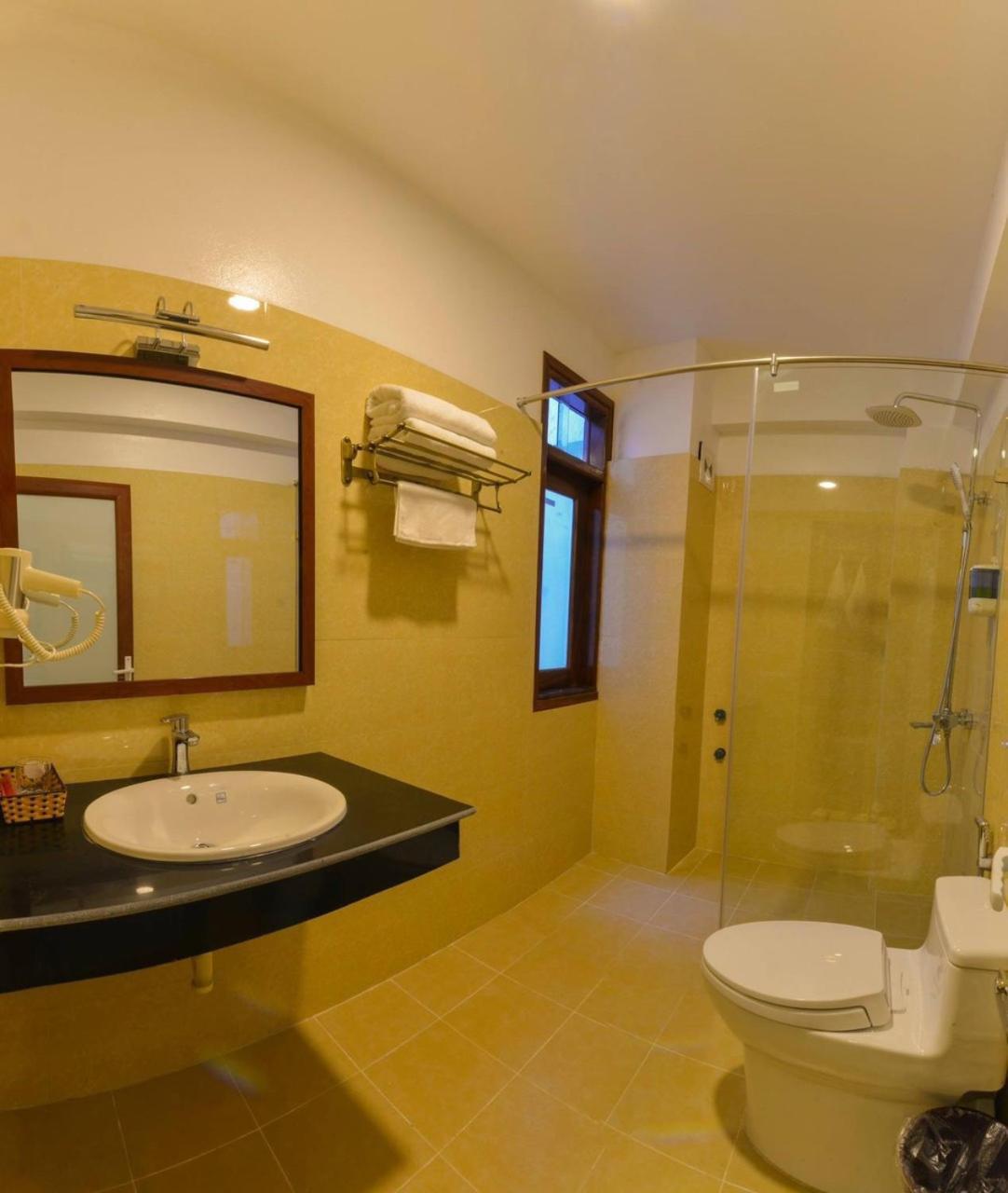 The Mountaineer Hotel Sa Pa Esterno foto